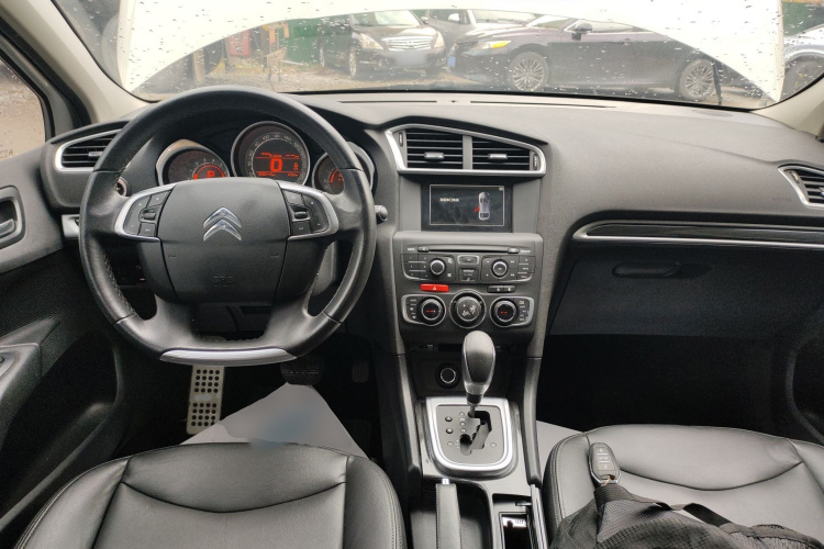 Citroen C4L 2015 car image #10