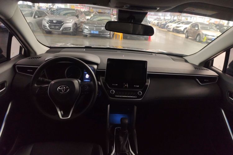 Toyota Frontlander 2022 #10 Toyota Frontlander 2022 immagine di auto #10