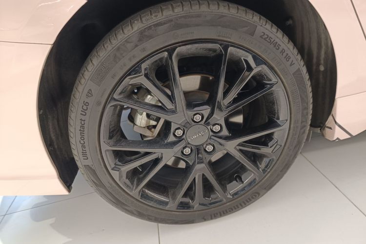 Lynk & Co 03 New Energy 2021 #10 Lynk & Co 03 New Energy 2021 car image #10