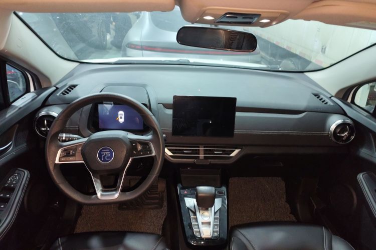 BYD Yuan New Energy 2021 car image #10