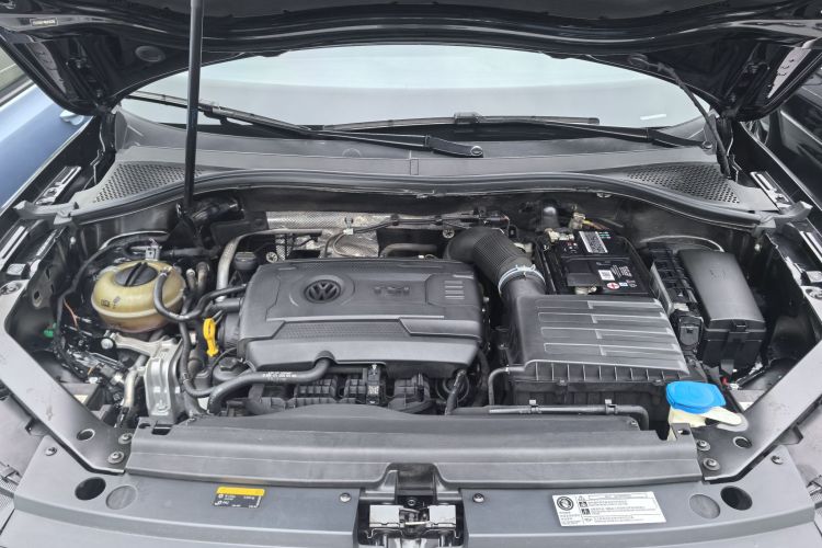 Volkswagen Tiguan X 2021 صورة سيارة #10