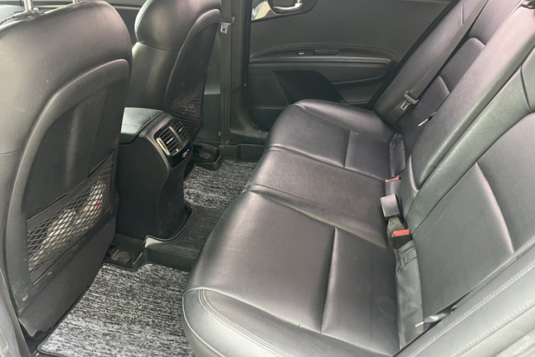 起亚 起亚K4 2016 汽车图片 #10