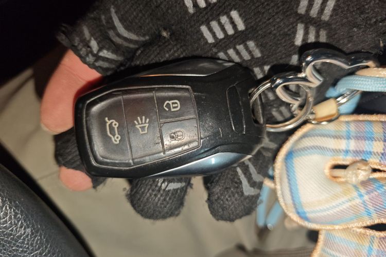 Soueast DX7 2017 #10 Soueast DX7 2017 car image #10