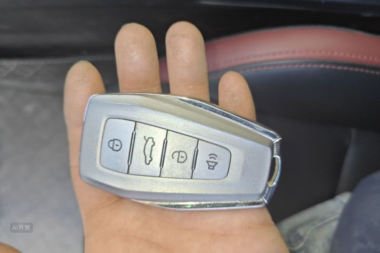 GEELY Coolray 2022 car image #10