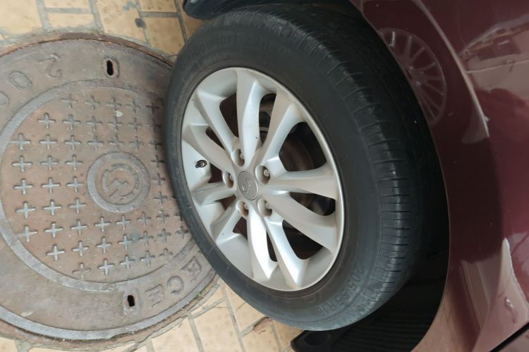 Kia K3 2016 car image #10