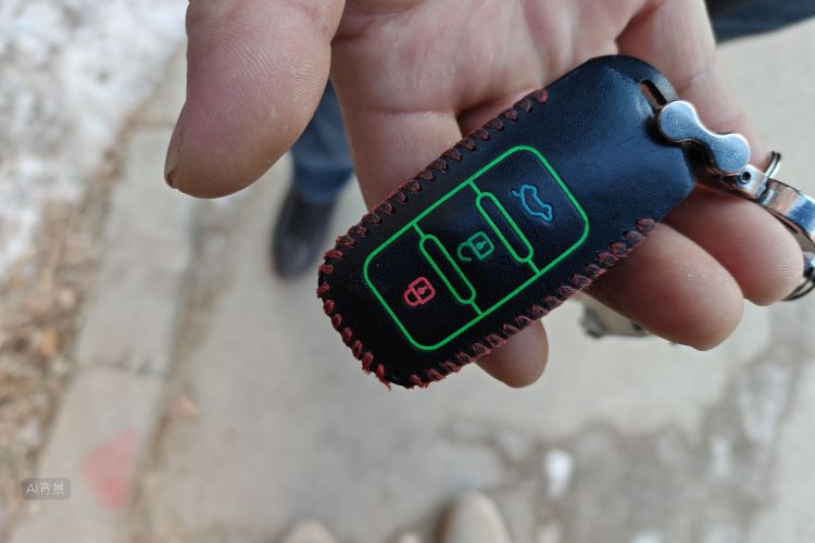 Forthing JOYEAR S50 2017 #10 Forthing JOYEAR S50 2017 car image #10