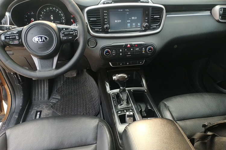 起亚 索兰托 2015 汽车图片 #10