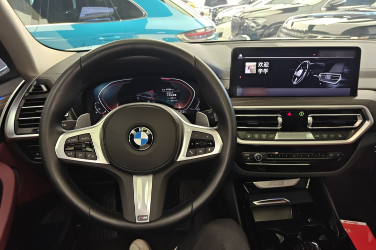 BMW X3 2022 car image #10