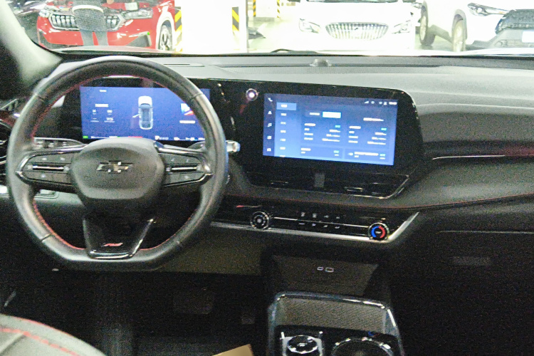 Chevrolet Equinox Plus 2025 #10 Chevrolet Equinox Plus 2025 صورة سيارة #10