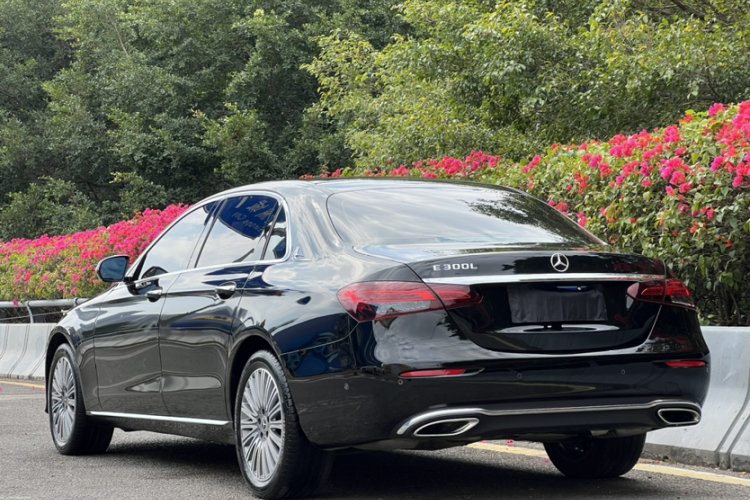 Honda E Class 2023 #10 Honda E Class 2023 car image #10