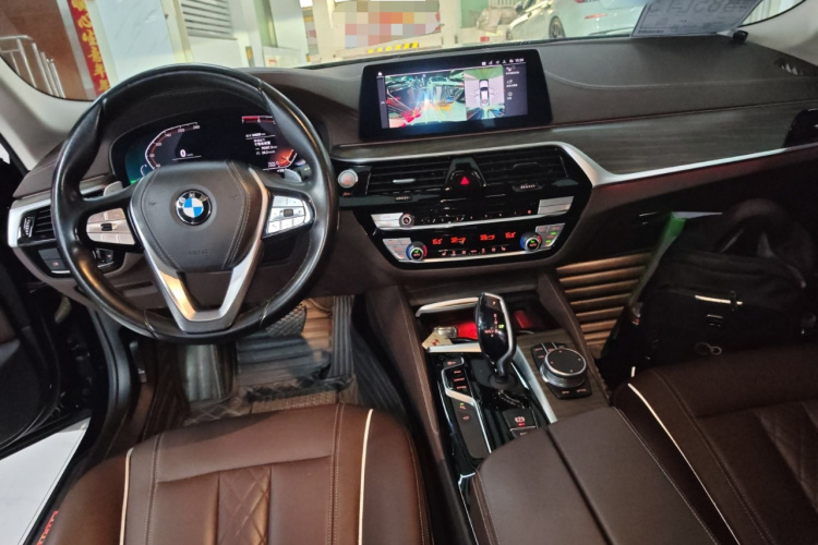 BMW 5 Series 2020 #10 BMW 5 Series 2020 car image #10