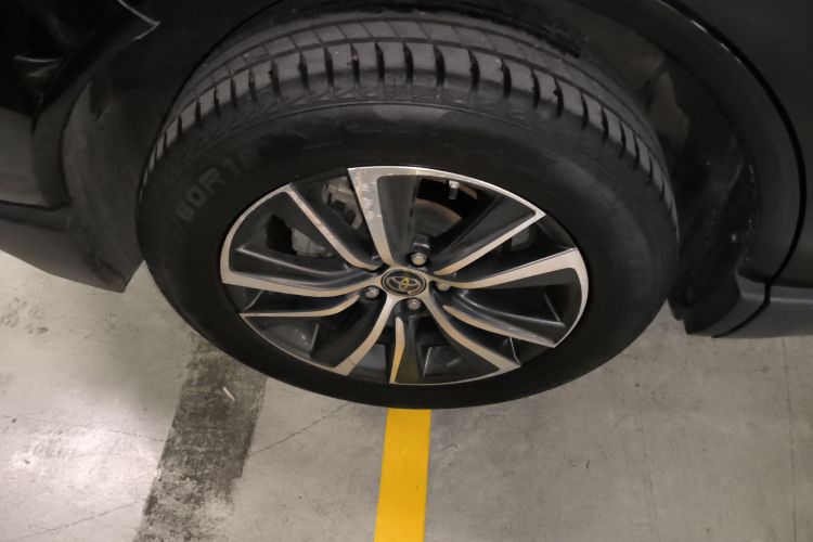 Toyota Harrier 2022 immagine di auto #10