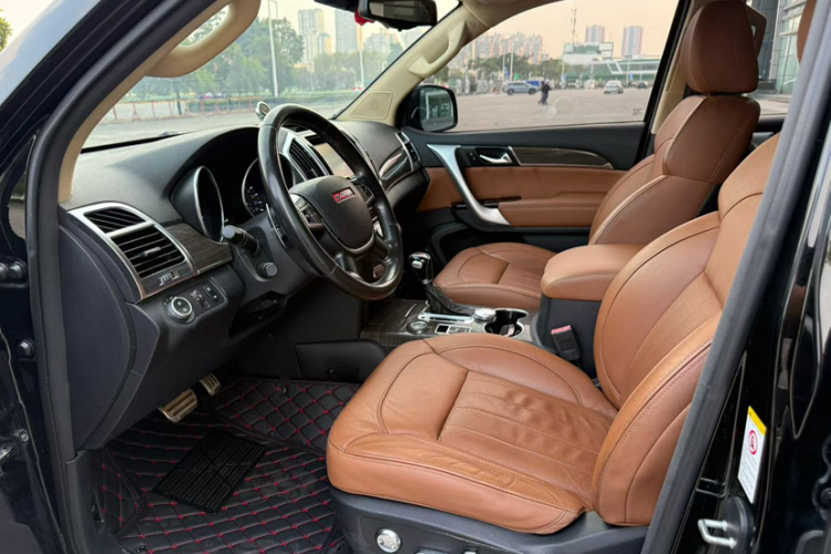 Haval H9 2014 car image #10