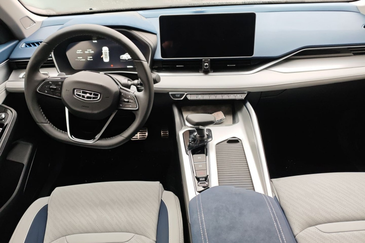 Preface 2023 #10 Preface 2023 immagine di auto #10
