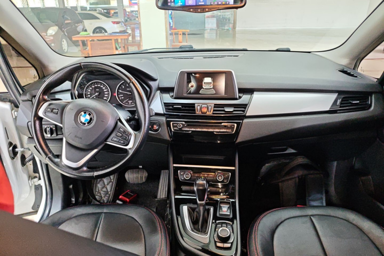 BMW 2 Series Tourer 2016 car image #10