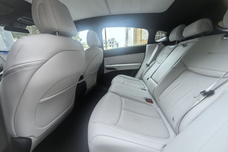 Xpeng G6 2023 immagine di auto #10