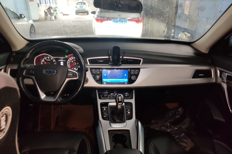 GEELY Boyue 2016 immagine di auto #10