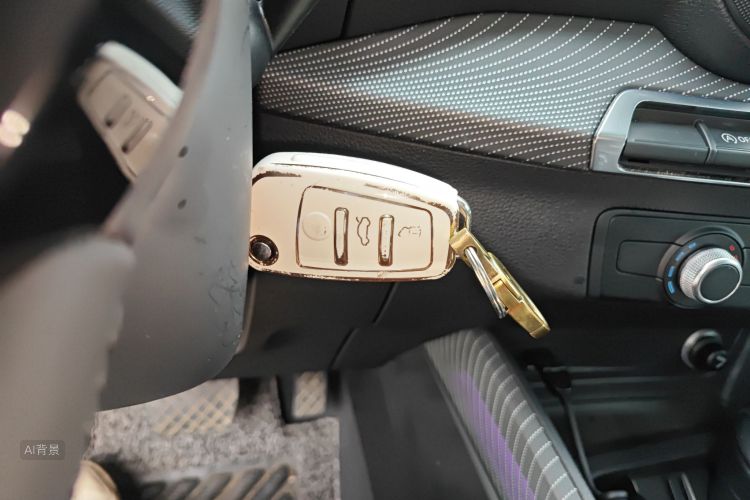 Q2L 2019 #10 Q2L 2019 immagine di auto #10