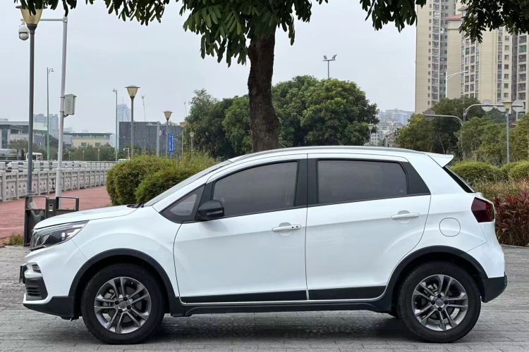 Vision X3 2020 car image #10