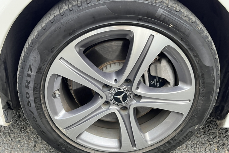 Mercedes-Benz C Class 2020 car image #10