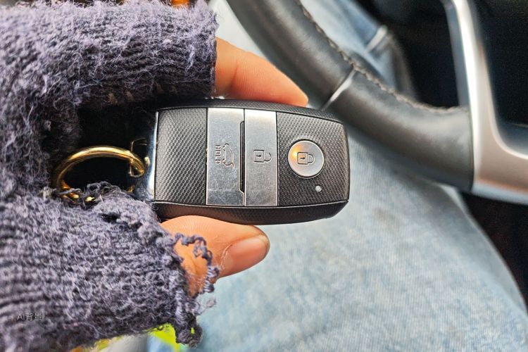 起亚 奕跑 2019 汽车图片 #10