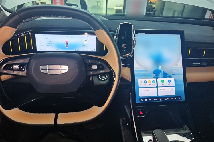 GEELY Boyue L 2022 car image #10