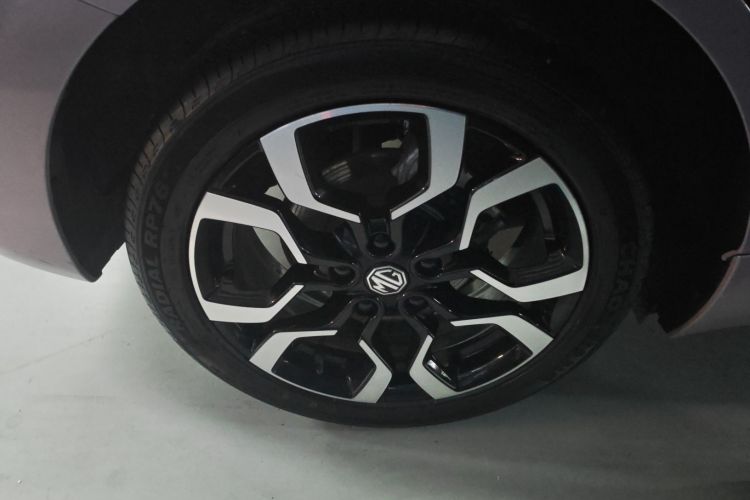 MG 2025 car image #10