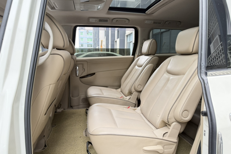 日产 贵士 2018 汽车图片 #10