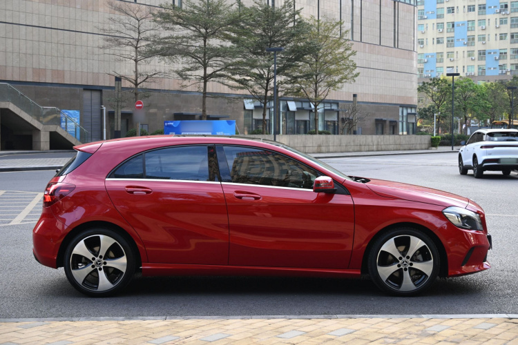 Mercedes-Benz A Class (Imported) 2018 car image #10