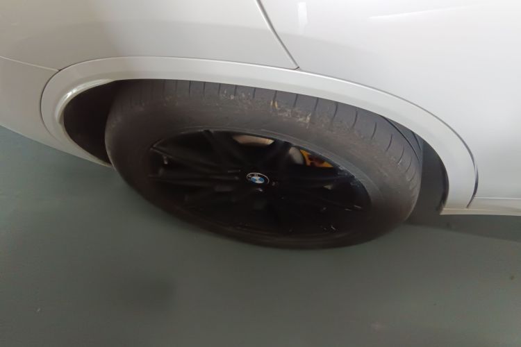 BMW iX3 2023 car image #10