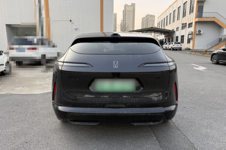 Avatr 07 2025 car image #10