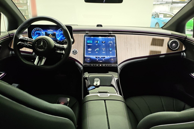 Mercedes-Benz EQE Class 2023 car image #10