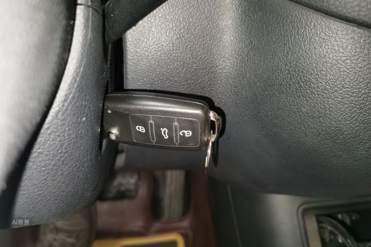 Volkswagen Tiguan 2016 car image #10