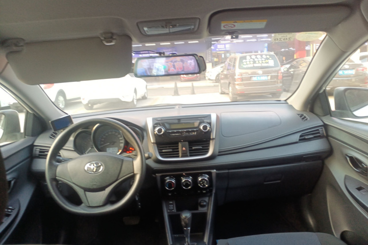 Toyota Yaris L Zhixiang 2018 صورة سيارة #10