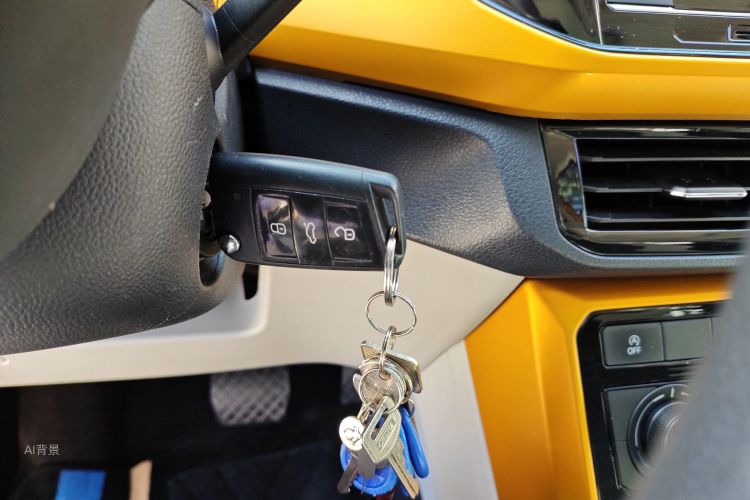 Volkswagen T-Cross 2019 #10 Volkswagen T-Cross 2019 car image #10