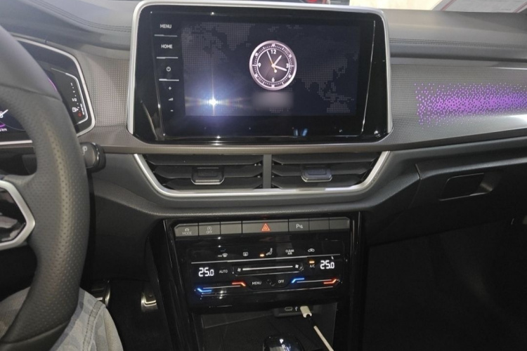 T-Roc 2025 car image #10