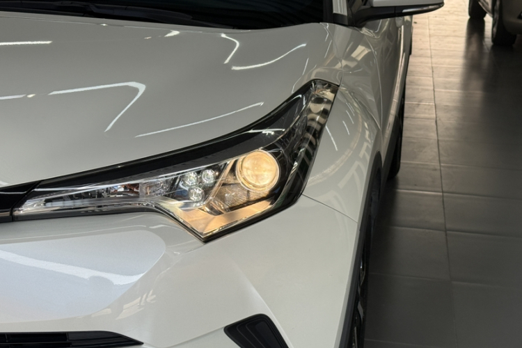 Toyota 2020 car image #10