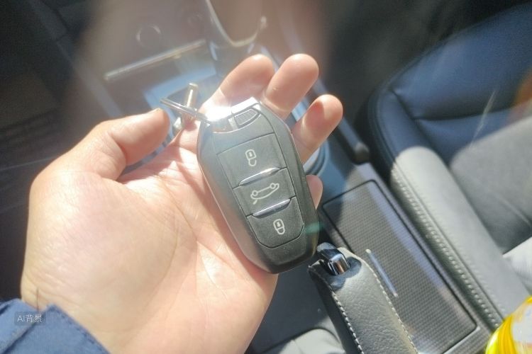 Citroen C4L 2014 #10 Citroen C4L 2014 car image #10