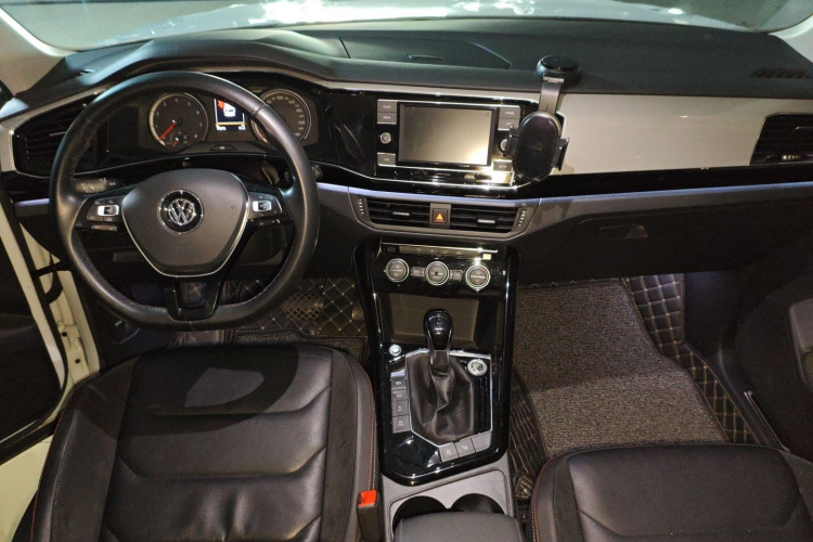 Volkswagen Tayron 2019 immagine di auto #10