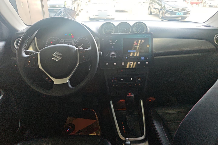 Suzuki Vitara 2016 image de voiture #10