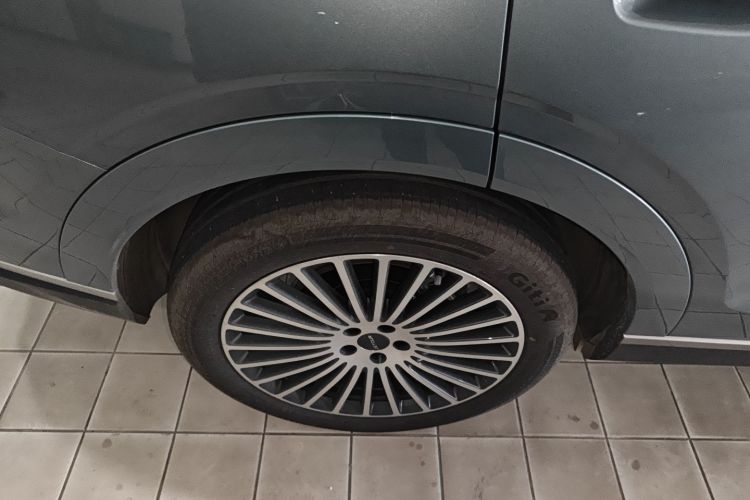 Jetour X70L 2025 car image #10