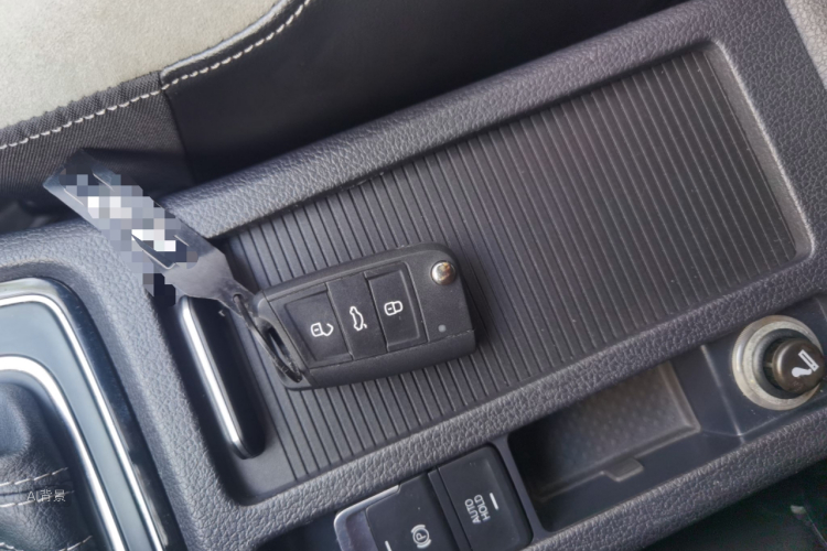 Volkswagen Golf 2015 car image #10