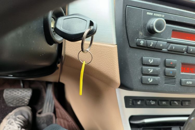 BMW X3 (Imported) 2010 صورة سيارة #10