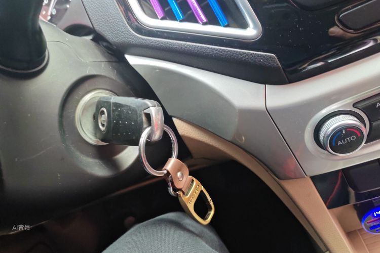 Great Wall C30 2017 #10 Great Wall C30 2017 car image #10