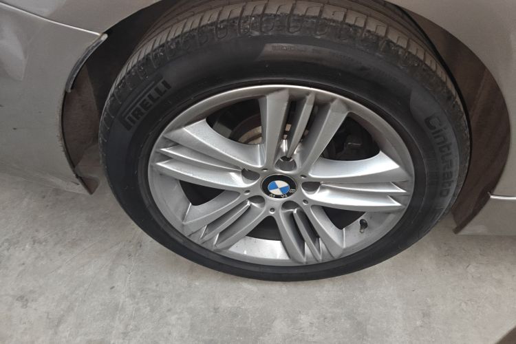 BMW 3 Series 2017 #10 BMW 3 Series 2017 car image #10