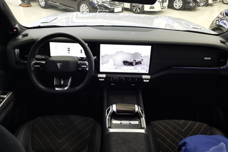 Deepal G318 2025 изображение автомобиля #10