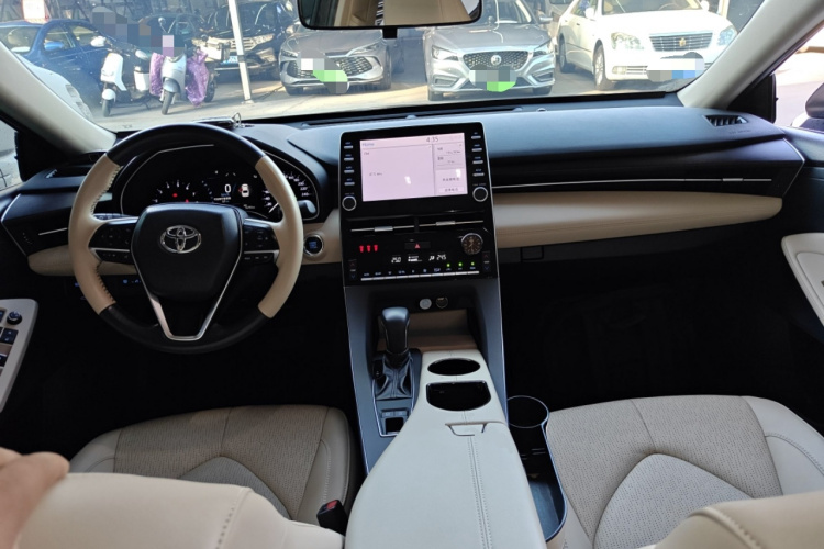 Toyota Avalon 2020 immagine di auto #10