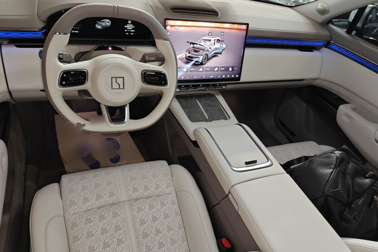 极氪 极氪7X 2025 汽车图片 #10