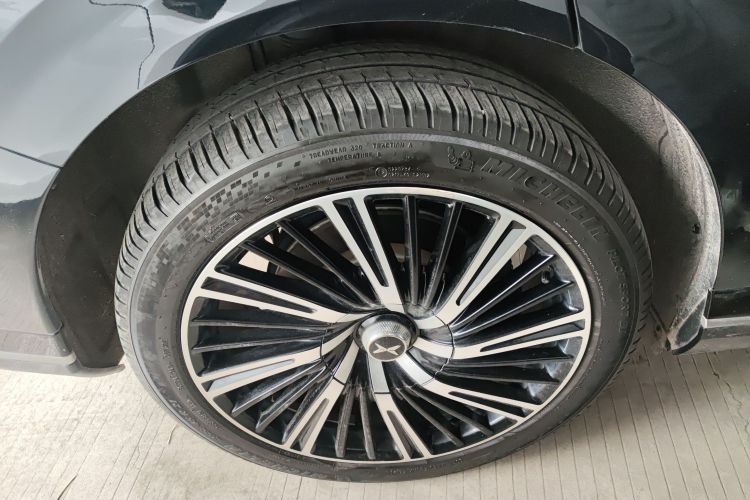 Xpeng G9 2023 #10 Xpeng G9 2023 car image #10