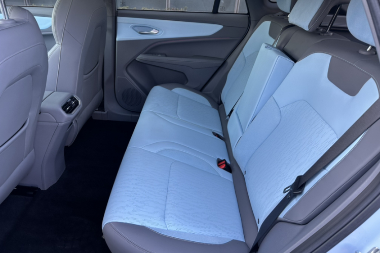 睿蓝汽车 睿蓝7 2023 汽车图片 #10